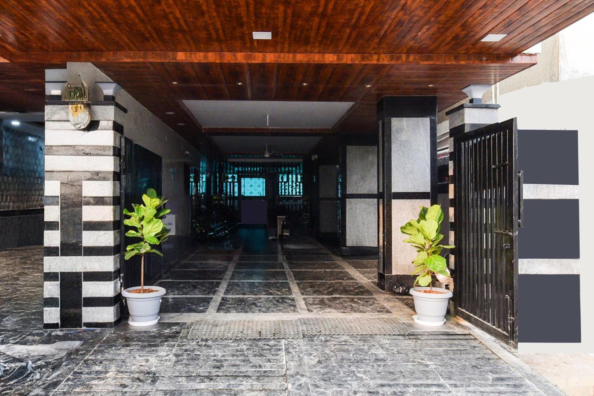 Super Collection O Gachibowli Phase - 1 Near Isb Hotell Exteriör bild